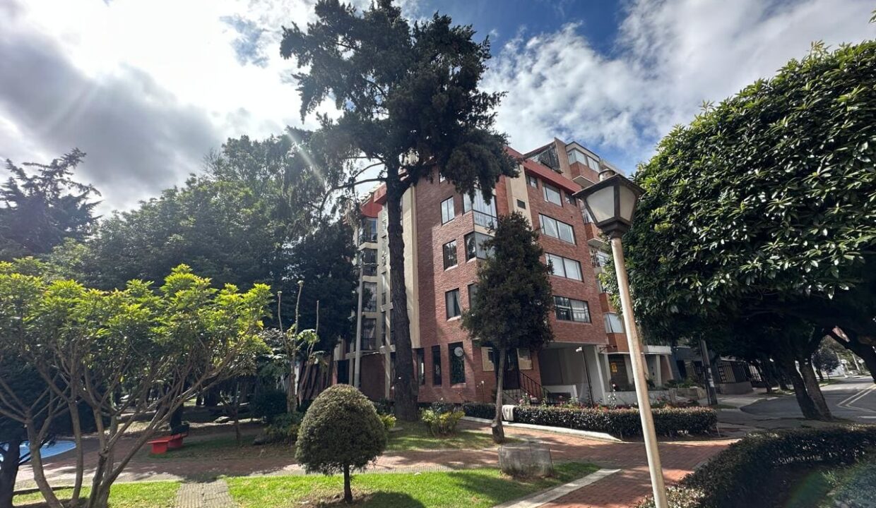 WhatsApp Image 2025-09-29 at 3.04.17 PM (4)